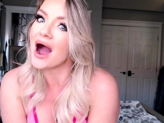 Camsoda   Large tit blonde toys herself