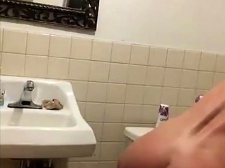 Cute beginner teen woman toying her pussy in mattress on cam