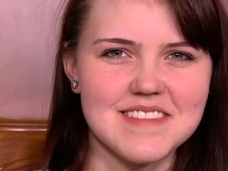 Glad hotty is in temper to get her ass gangbanged by the agent