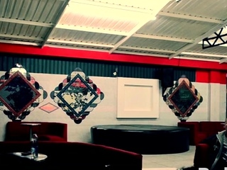 Pleasant teen floosy cums onerous on large schlong