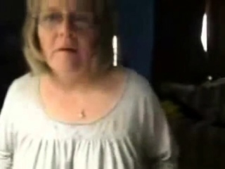 Dirty granny has enjoyable on internet cam. Amateur older