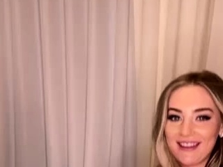 Amateur Blonde With Huge BOOBS Hot Totally free Cam Show