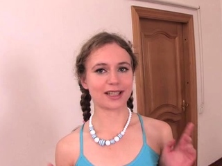 Luxurious brunette Jill cums from schlong riding