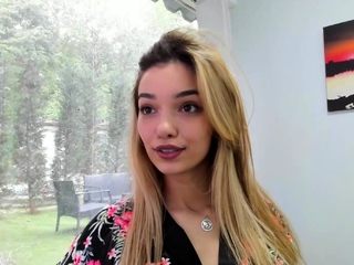 Blonde Teen Solo Masturbation