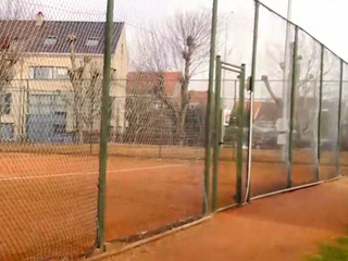 Cute girl sucks her boyfriends cock at the park