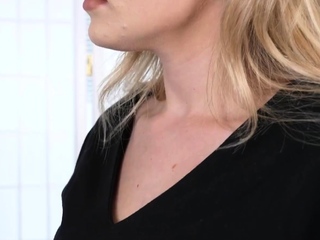 GIRLSRIMMING – Remarkable rimming with bombshell Blake Blossom