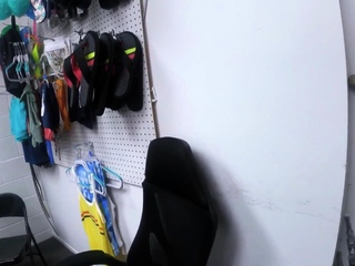 MILF Thief Against The Desk