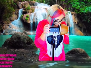 slut his tall blonde fetish flashing ass on reside webcam