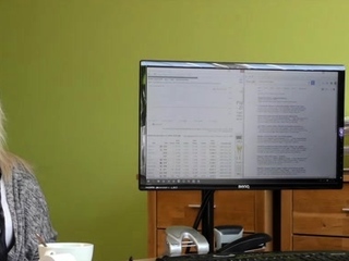 Great teen bombshell bends to get fucked challenging