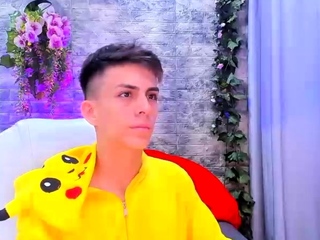 Gay twink solo for this big cock jacking off