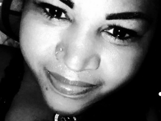 i do show in cam i am latina hot 300422