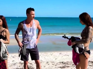 Teen braces handjob Excited youthful vacationers Felicity Felin