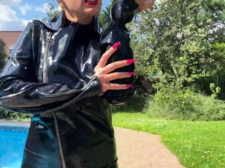 Amateur Large Boobs jerks Large Dick