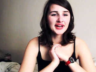 Brunette Solo Webcam Masturbation