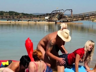 Delightsome pornstar provides a really hard dick a steamy blow job job