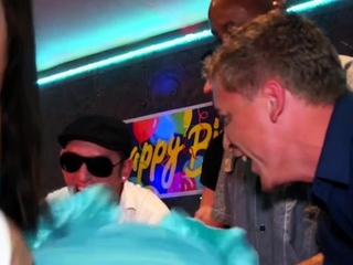 Good-seeking darlingas are sharing their hooters and cunts