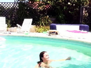 HAIRY PUSSY COUGAR TRICKED YOUNG GUY Subsequent DOOR TO FUCK HER