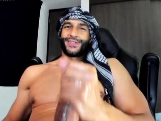 Horny gay hunk solo jerking enjoyable