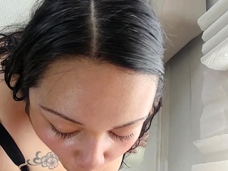 Brunette hookup amateur mature blowjob