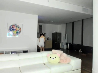 Omege japanese girl with large boobs on cams