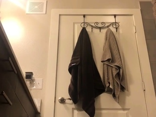 when my niece utilizes our shower i jerk off