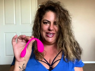 A Attractive Blonde Fingers Herself Solo