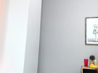 Colombian Busty Girl Seipphiresx Spread Her Enormous Ass