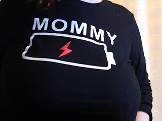 Masturbating amateur cums soon after solo exciting