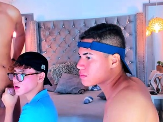 Genuine amateur college twinks suck cocks in reailty gay sex