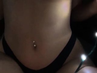 Sweet amateur babe goes solo with yellow dildo