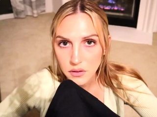 Amateur blonde girlfriend toyed and facialized