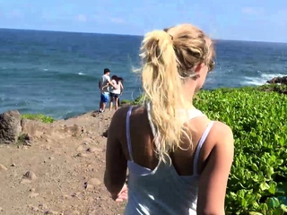 Amateur blonde obtaining solo pleasure