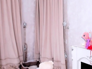 Amateur Cd in white stockings jerking off