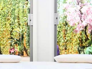 Thick PAWG Decides that Fucking a Strang