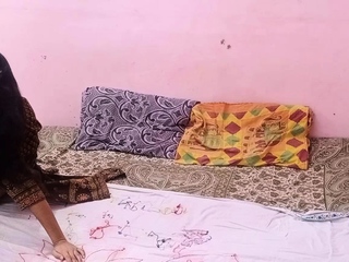 Cute Indian Girl In Conventional Desi Dress Strip Naked