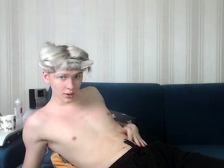 Hardcore cumshot of a gay