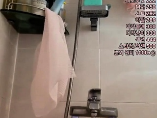 Huge boobs milf masturbates with her dildo