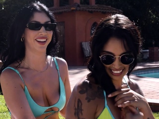 Whoops! Youre not my MILF stepmom