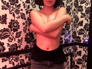 Amateur webcam babe dildo masturbation