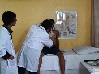 Asian skinny amateur twink in BJ 3some with physicians