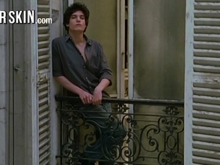 Dark Haired Beauties