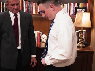 Matthew Figata fuck twink Tyler Tanner inside his workplace