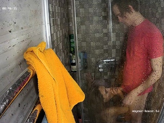 Teen Italian babe licks jizz following fucking