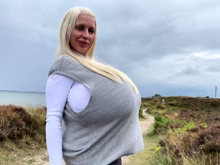 Bustys Cam Webcam Massive Boobs Free Massive Boobs Cam Porn Video