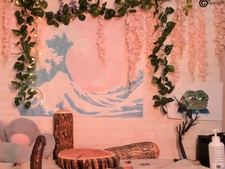 Beginner webcam asian woman