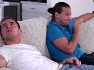 Julia Robbie will get her stepson’s good friend to fuck her to