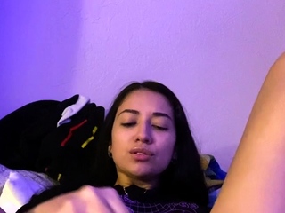 Attractive hottie Anetta Keys enjoys a solo toy masturbation