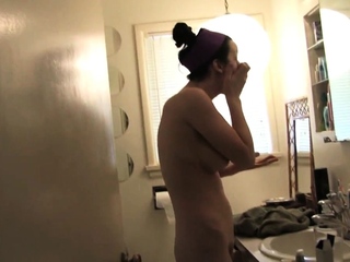 Janice getting ready issues in nude