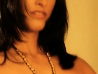 Sensual Shifting Round Indian Evening