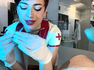 Woman Perse – First particular person medical femdom CBT expertise